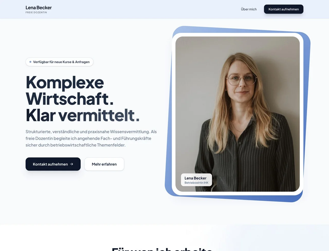 Startbereich von lena-becker.de mit Porträt und Kontaktknopf